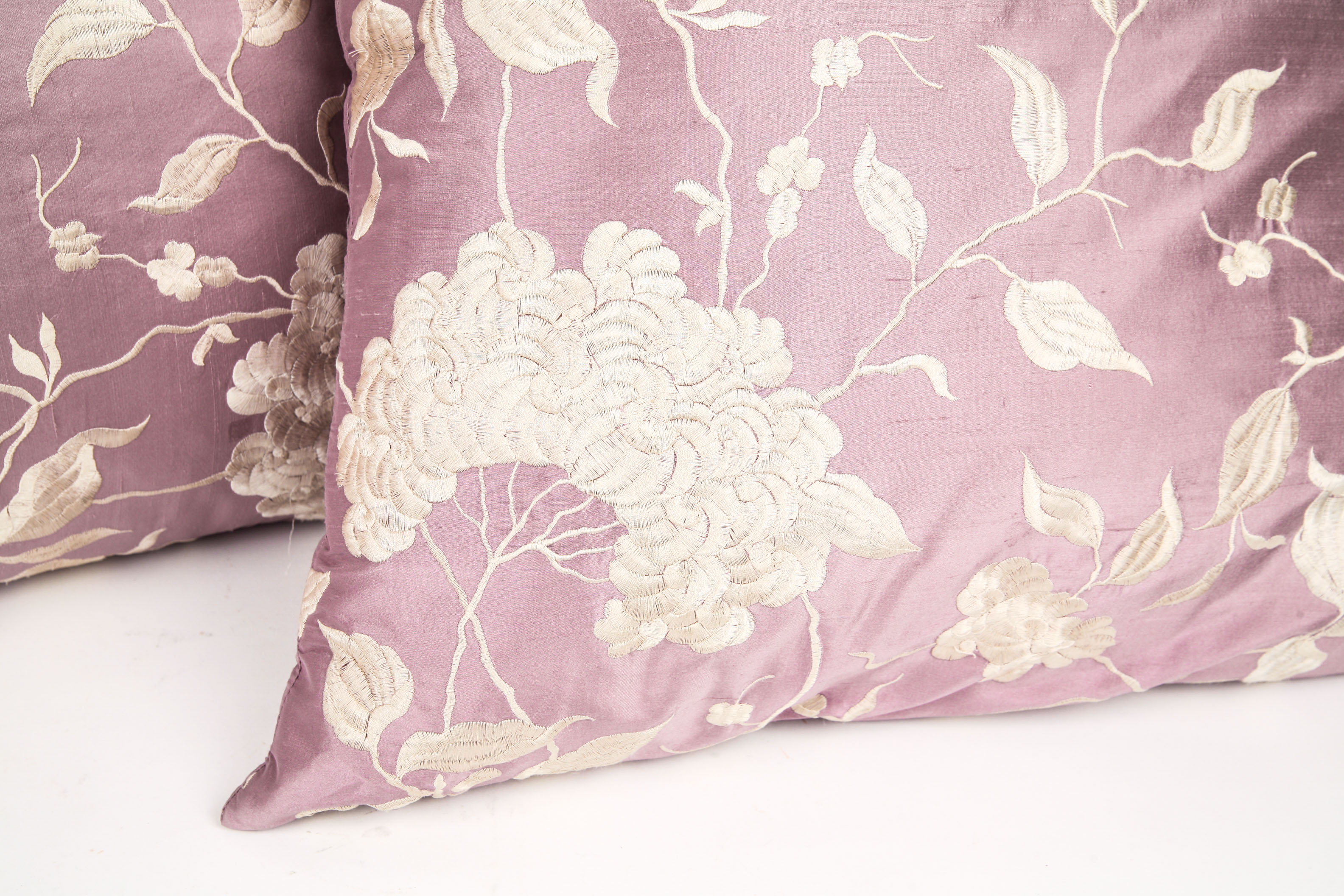 ZGallerie Purple and Cream Silk Throw Pillows EBTH